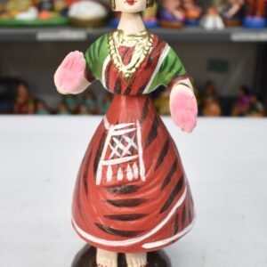 RGD DANCING DOLL 9.5"